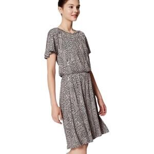 ANN TAYLOR LOFT Leaf Print Dress